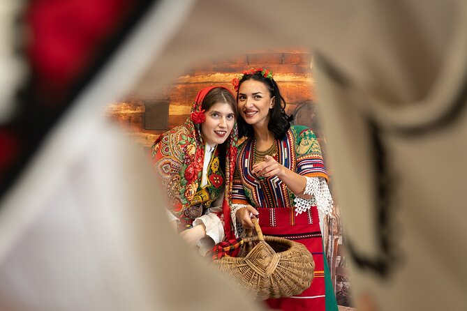 Take a photo with traditional Bulgarian costumes - Quick practical notes before you go