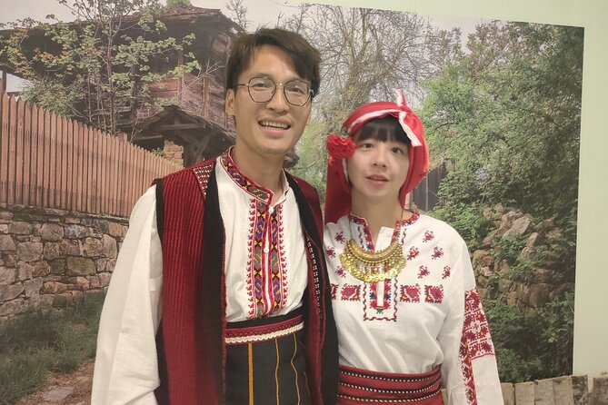 Take a photo with traditional Bulgarian costumes - Should you book this traditional Bulgarian costume photo shoot?