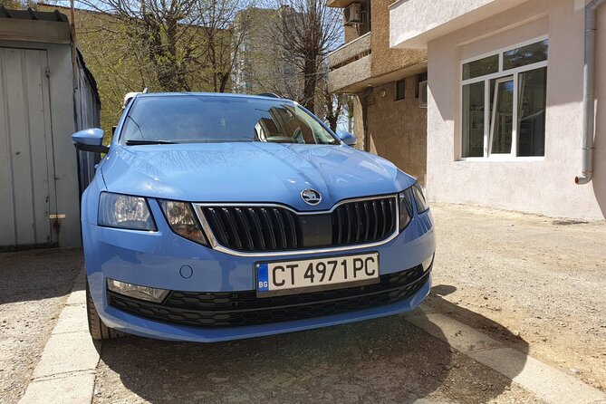 Transfer Plovdiv to Sofia airport/city with a car 3+1 - Your driver: punctual, safe, and actually easy to talk to