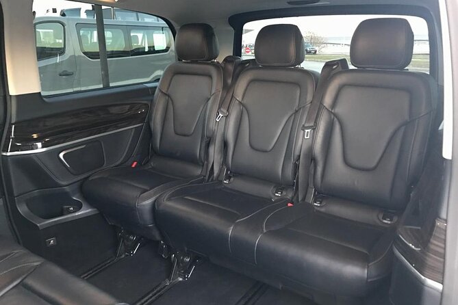 Transfer Plovdiv to Sofia airport/city with a car 3+1 - Comfort features: new vehicles, quiet professionalism