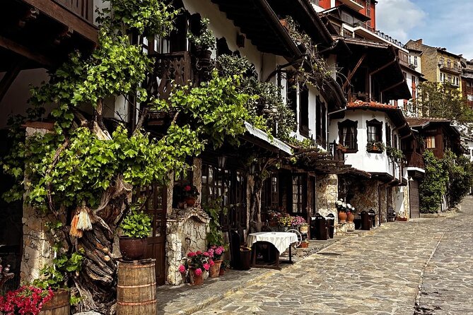 UNESCO World Heritage Site Tour in Bulgaria - Sofia start and how the day gets moving