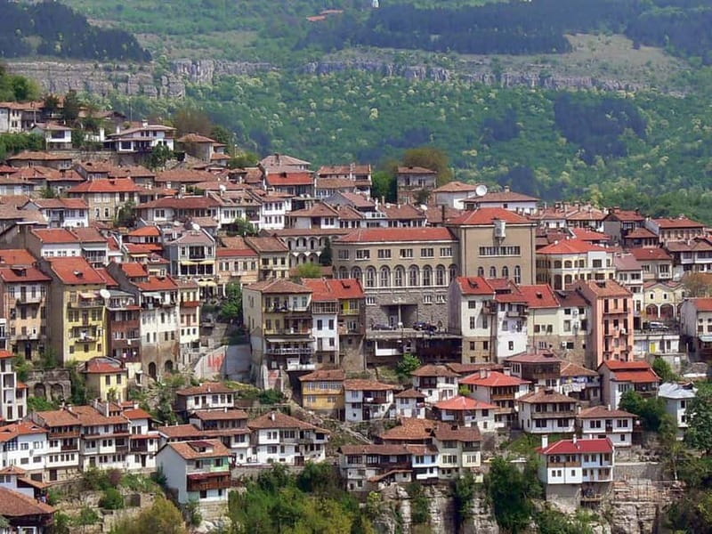 Veliko Tarnovo & Arbanasi Full day tour - Free time in Veliko Tarnovo: use it for photos and small purchases