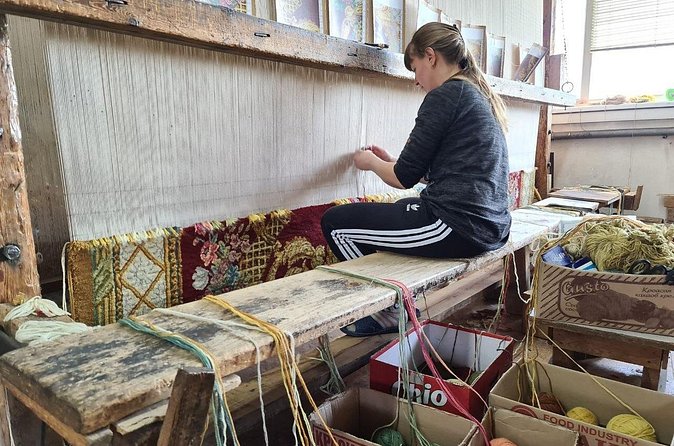 Velingrad: Carpet Factory for the Kingdom UK, Versailles - Pairing it with Bulgaria days, keep it efficient