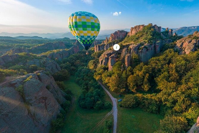 Virtual Hot Air Balloon Ride over the Belogradchik Rocks - Comfort from your sofa, without giving up the aerial effect
