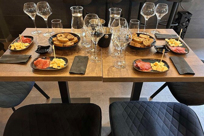 Wine and Tapas Boutique Bulgarian Wine Tasting - Who This Sofia Wine and Tapas Tasting Fits Best