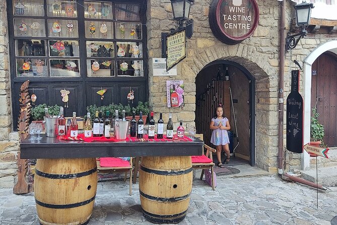 Wine Experience & Tasting Hub - Booking timing: when to reserve and how to plan